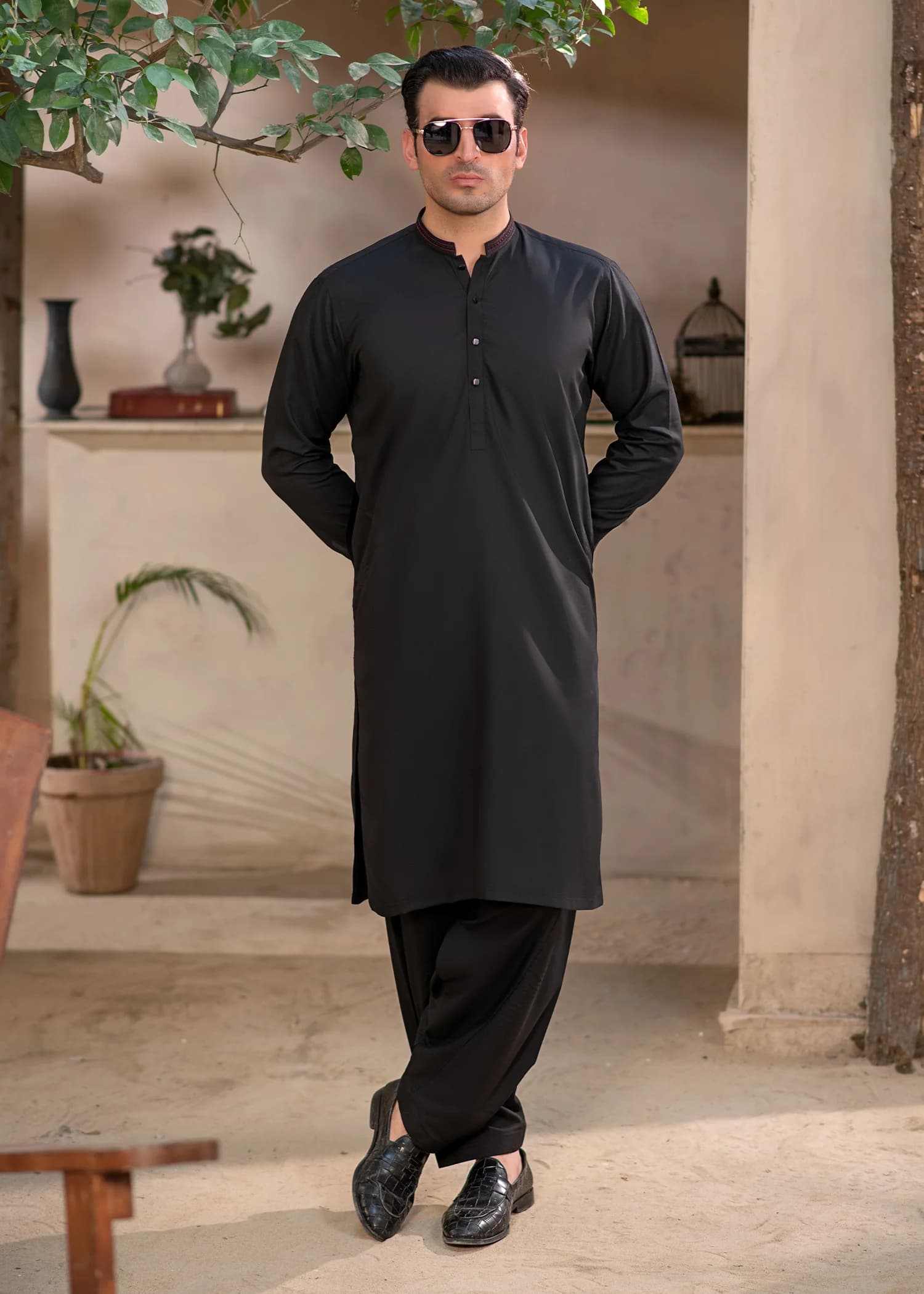 Men's Premium Ban-Embroidered Kameez Shalwar - Jet Black / Classic Fit.